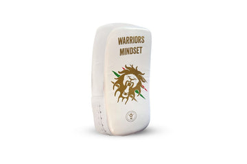Muay Thai Training at Home: Shadowboxing, Bag Work & Mobility in Limited Space - warriors mindset
